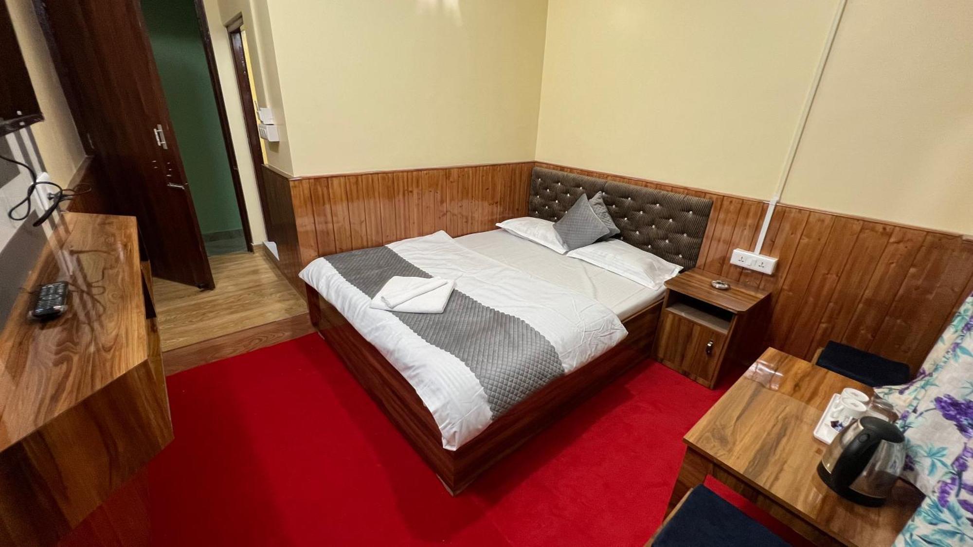 Hotel Hill Top Darjeeling  Buitenkant foto